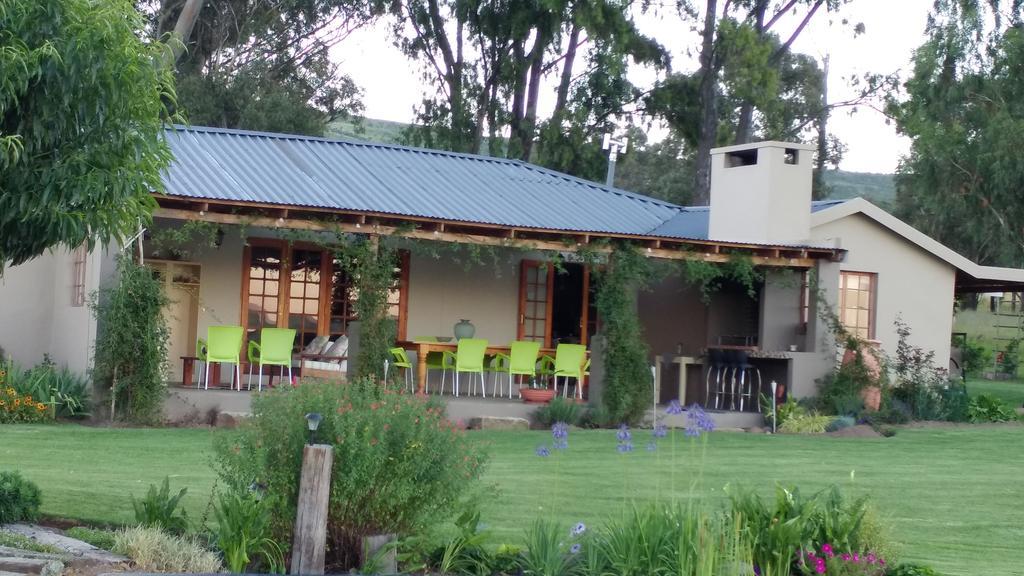 Forellenhof Guest Farm Wakkerstroom Exterior foto